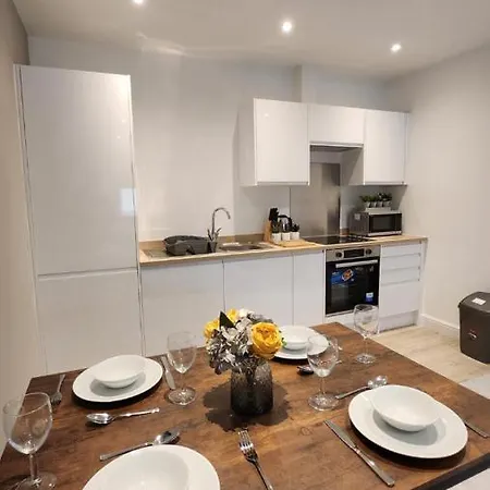 Prescott Court Serviced Apartments Halifax Exterior photo