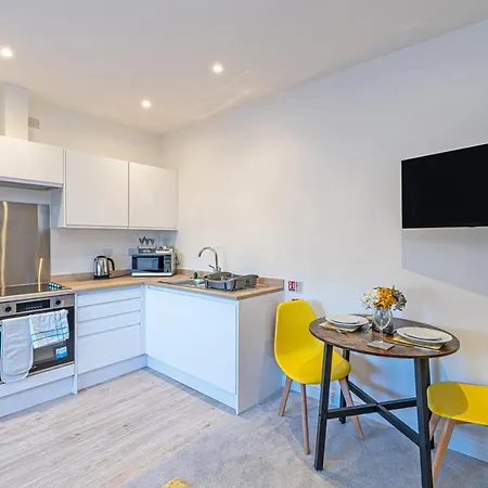 Prescott Court Serviced Apartments Halifax Exterior photo