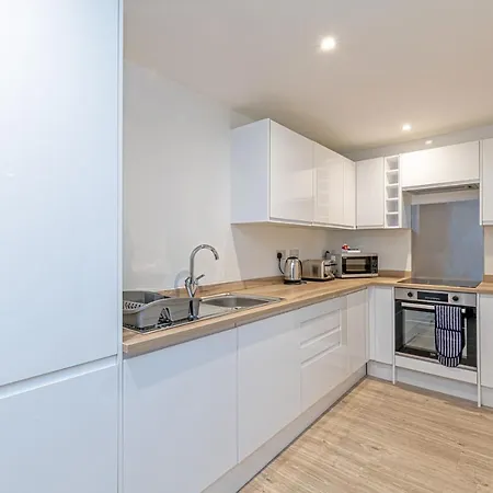 Prescott Court Serviced Apartments Halifax Exterior photo