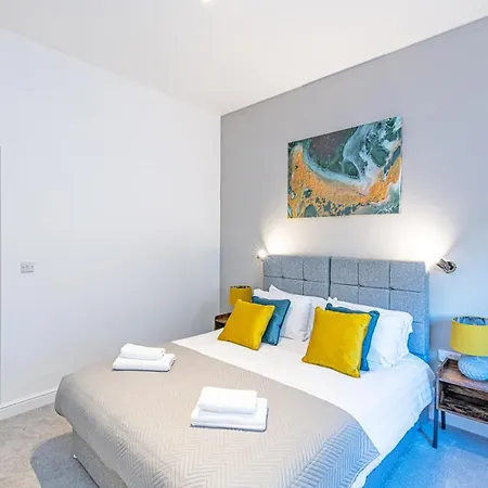 Prescott Court Serviced Apartments Halifax Exterior photo