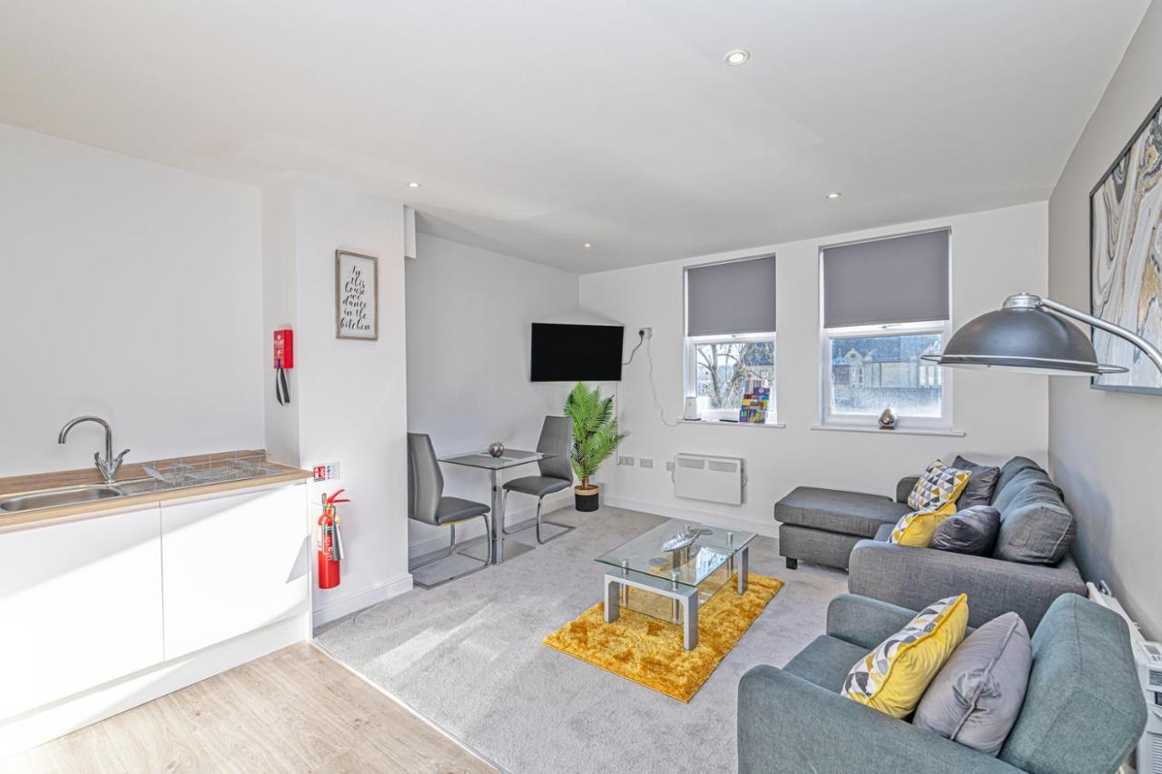 Apartment Prescott Court Serviced