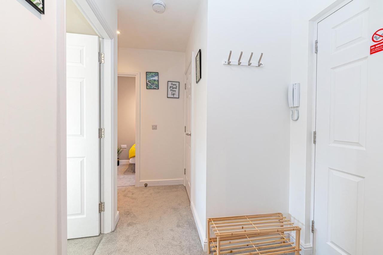 Prescott Court Serviced Apartment *