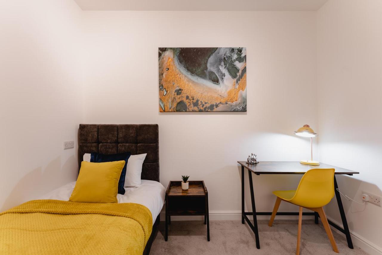 Prescott Court Serviced